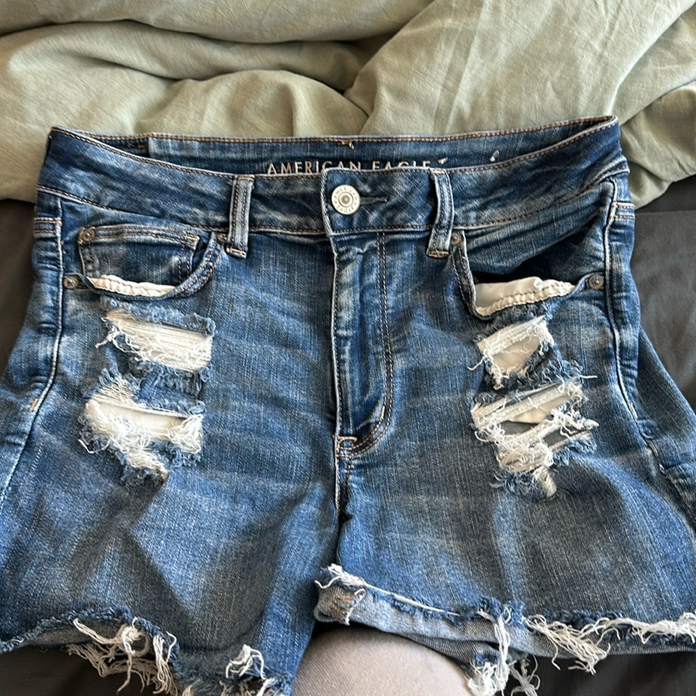 American Eagle High Rise Shortie